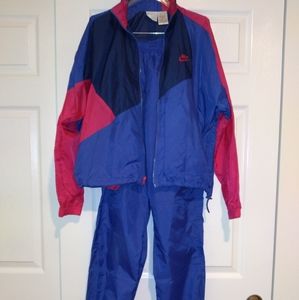 Nike 2 piece jogging suit